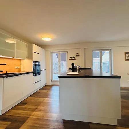 Aposto Am Marktplatz 13 דירה אוברדרדינגן